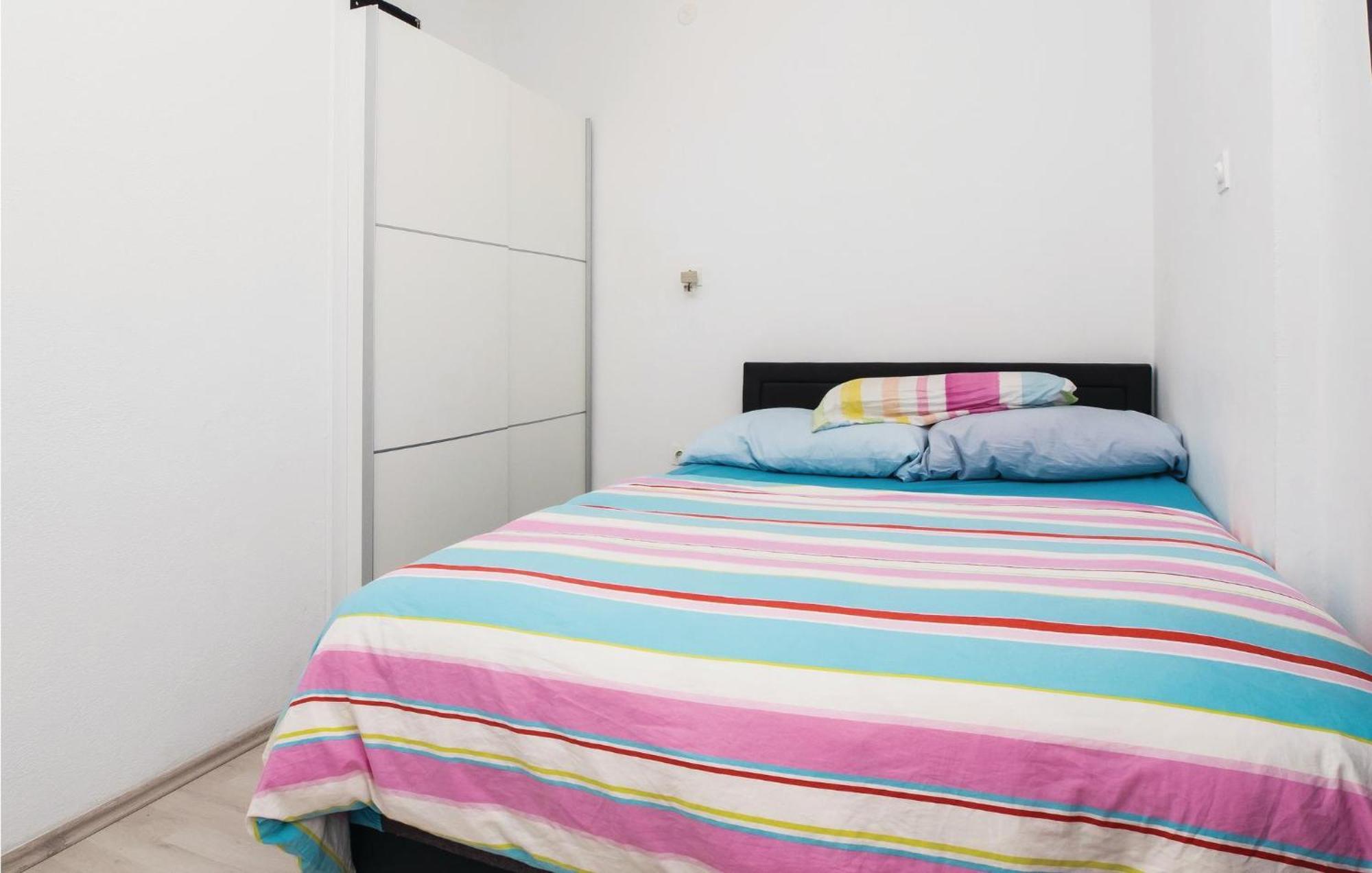 Cozy Apartment In Split With Kitchenette Exteriér fotografie