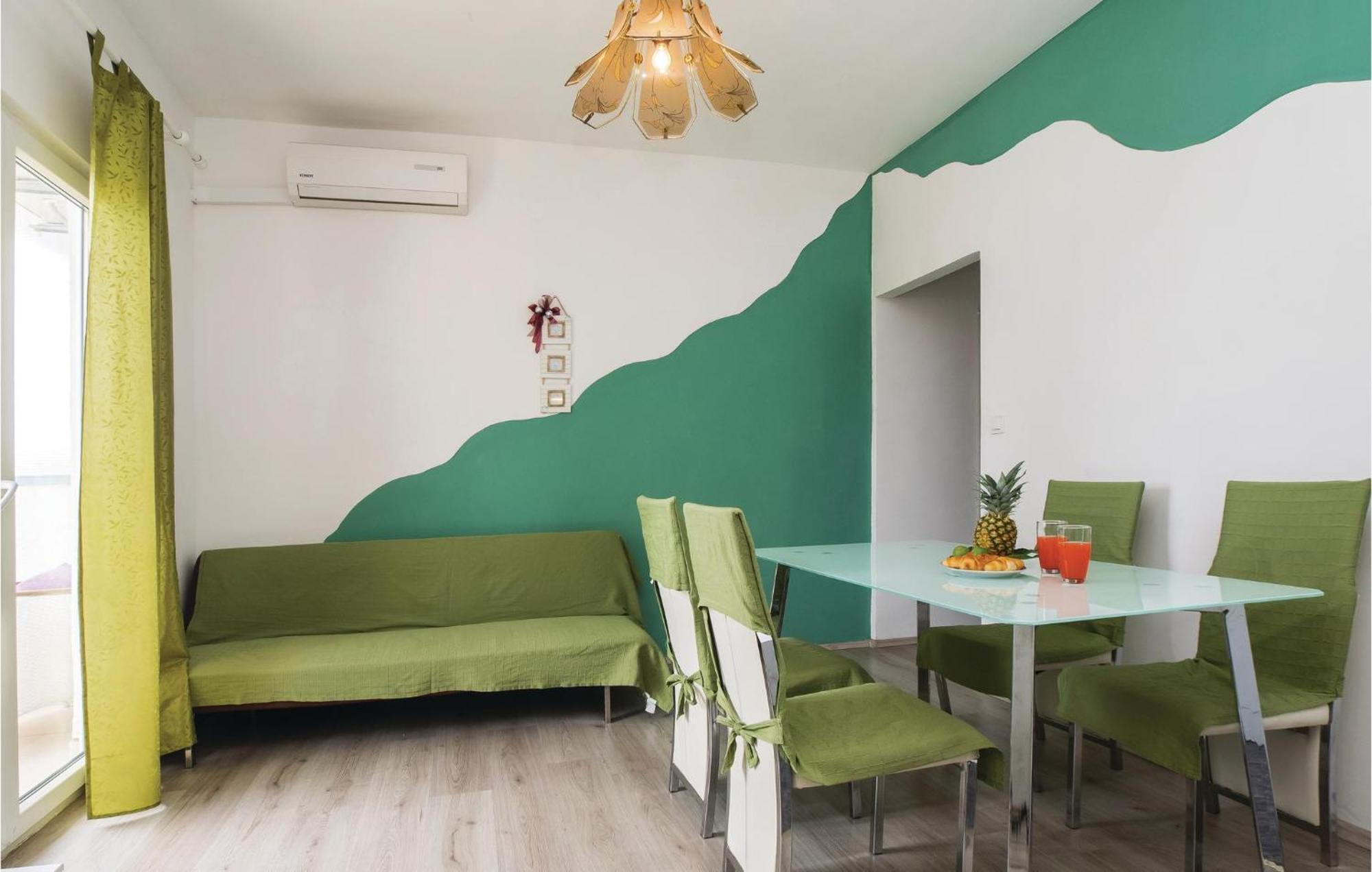 Cozy Apartment In Split With Kitchenette Exteriér fotografie